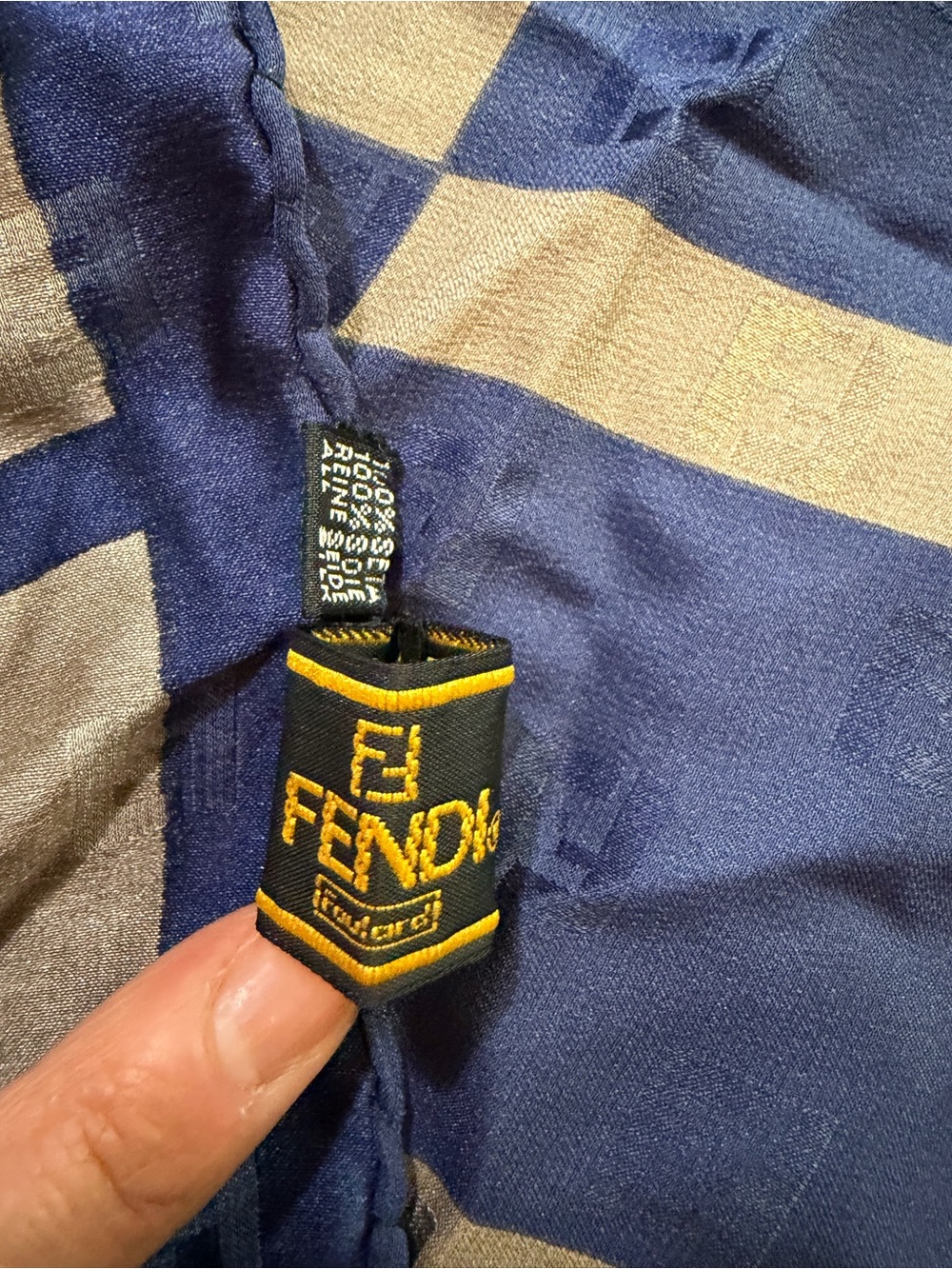 Fendi Navy and Beige Logo Tag Scarf - Picture 3 of 6